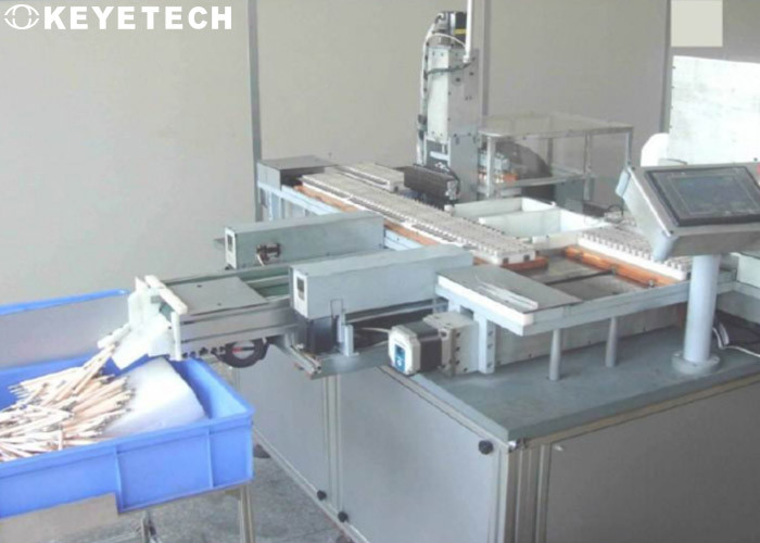 Machines voor visuele inspectie en sortering van PET-preforms met een lage capaciteit
